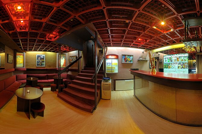 Prague Reduta Jazz Club with Concert Ticket - Timing rules that actually matter at a 2-hour show