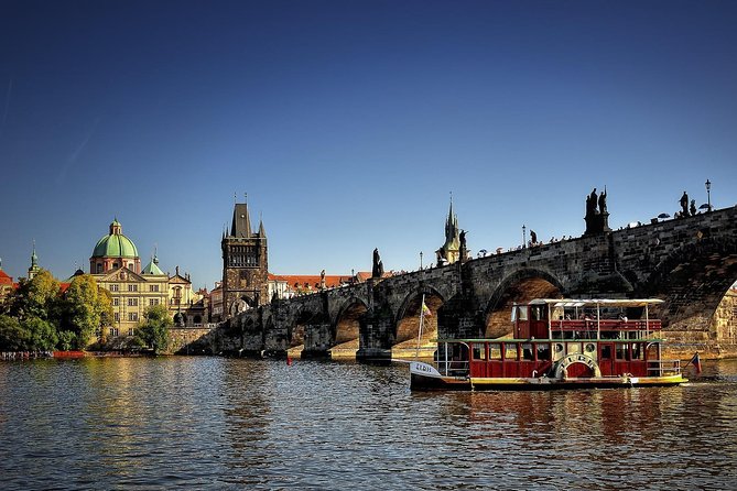 Prague's charming old places tour in Russian language - Key things to know before you go