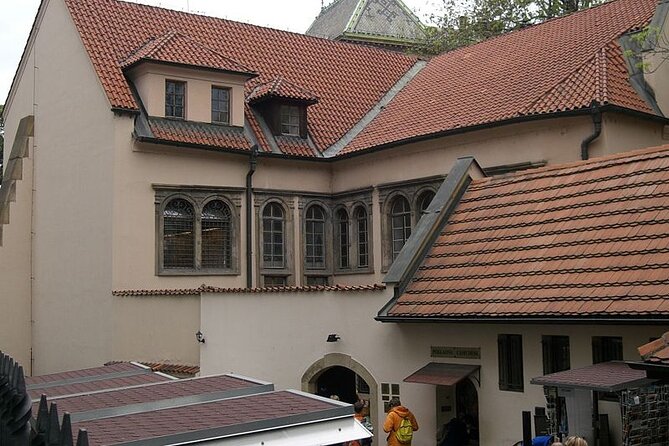 Prague's Jewish Quarter: A Self-Guided Audio Tour - Jewish Town Hall and Old-New Synagogue: two stops that add depth