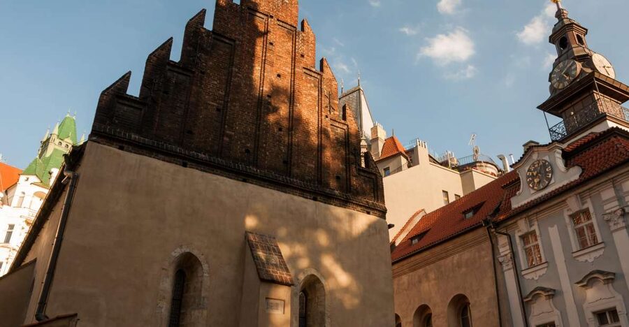 Prague’s Jewish Quarter Private Tour - Old Jewish Cemetery: names that stick, stories you remember