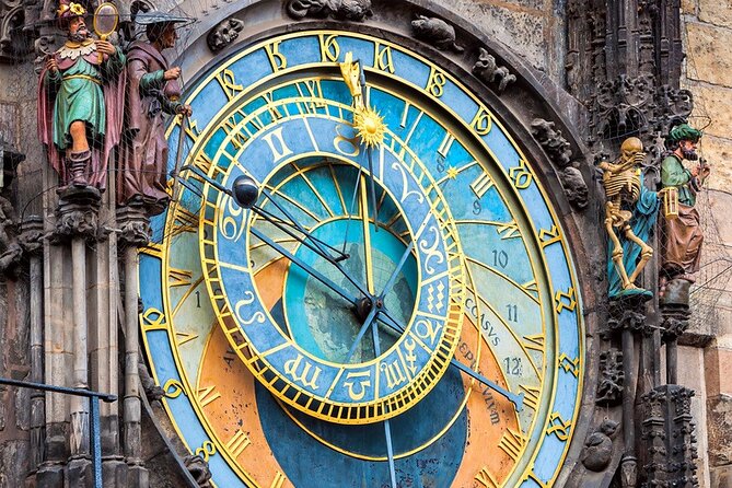Prague´s Old Town, Jewish Quarter and Charles Bridge Private Tour - Private walking tour, built around Prague’s real center