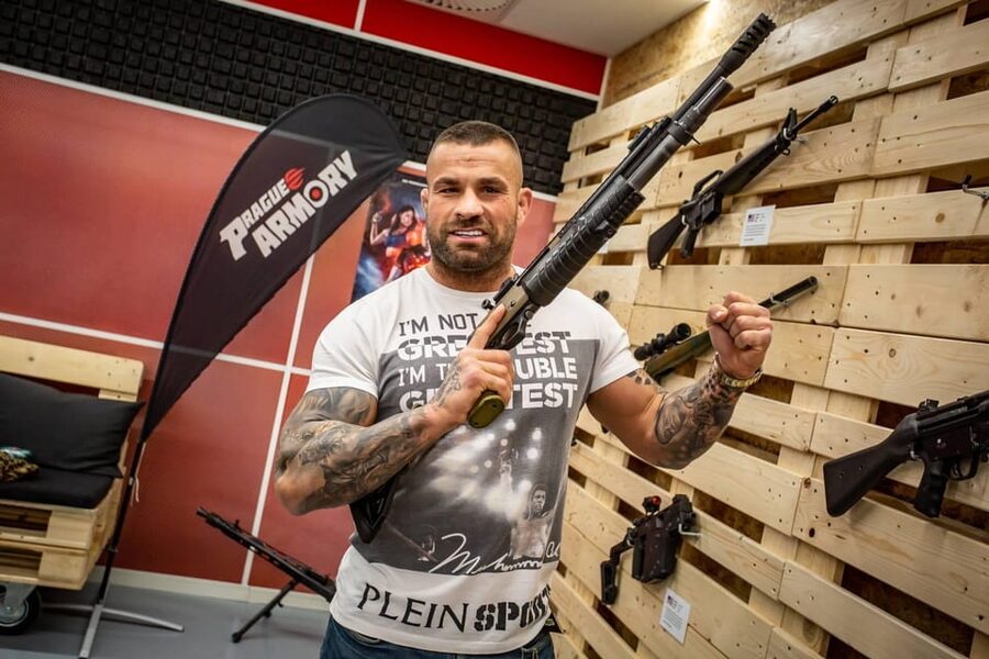 Prague: Shooting Range Experience - The safety briefing: why it makes first-timers feel steady