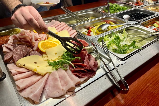 Prague: Sightseeing Boat Cruise with Buffet Dinner - Your “view schedule” along the Vltava River