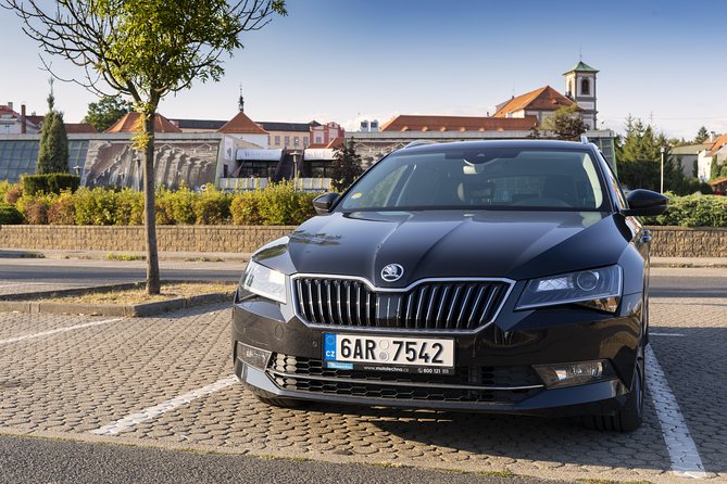 Prague to Karlovy Vary Private Transfer - The Skoda Superb ride, with comfort you can actually feel