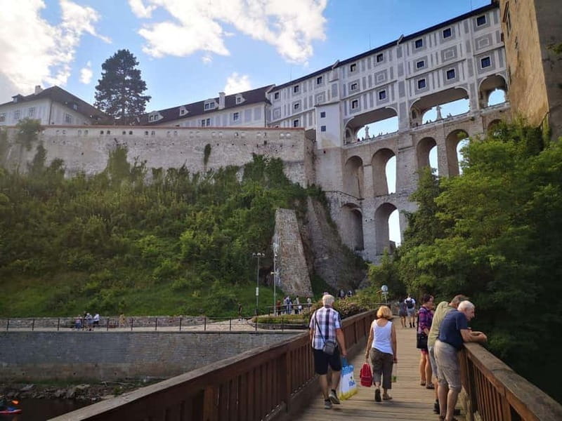 Prague: Transfer to Vienna via fabulous Cesky Krumlov - How this Prague to Vienna transfer earns its place