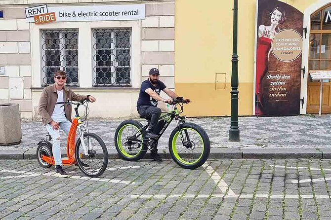 Prague Trike & e-Scooter Tour: Castle Viewpoints & Charles Bridge - Price and Value: What $3.62 per Person Really Means