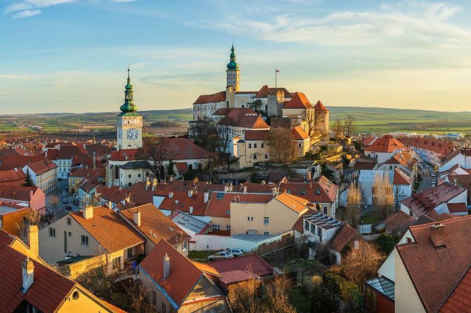 Prague-Vienna One-Way Sightseeing Day Tour - Price and value for a $326.53 private transfer day