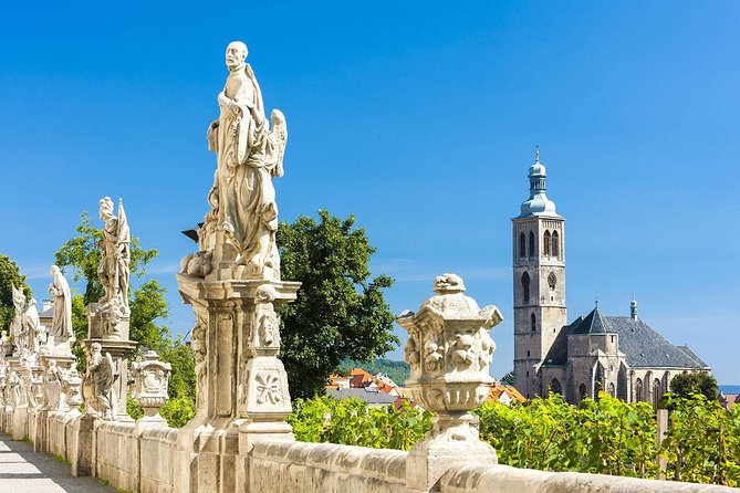 Prague-Vienna One-Way Sightseeing Day Tour - Your guide and van comfort, from pickup to drop-off