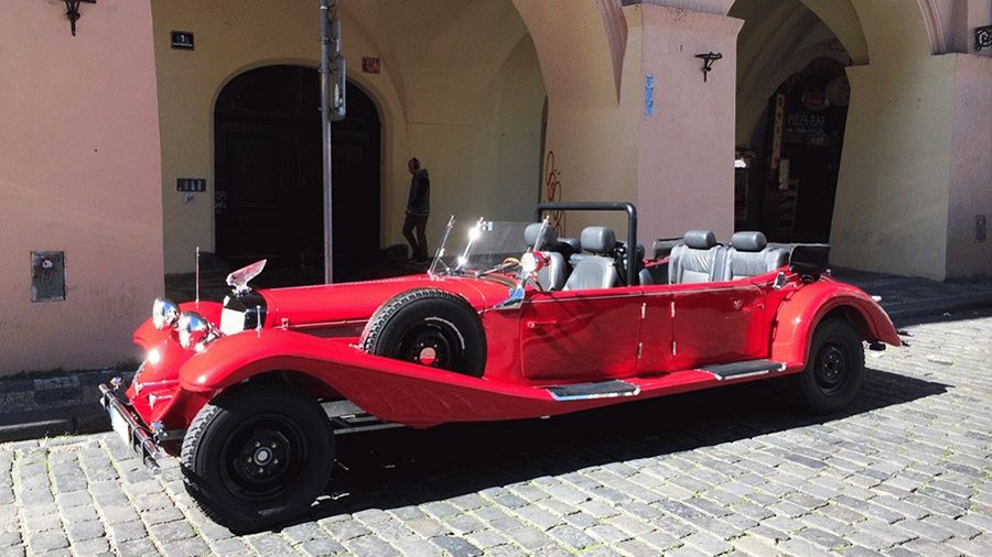 Prague: Vintage Car Ride and Walking Tour - Should You Book It?