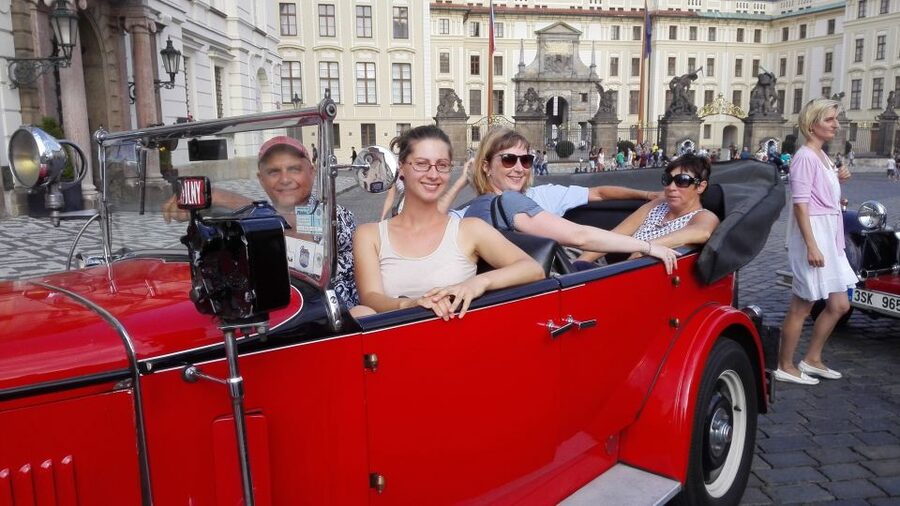 Prague: Vintage Car Ride and Walking Tour - Price and Value: What $341 Gets You for Up to 4 People