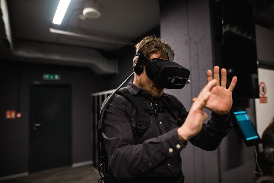 Prague: Virtual-Reality Time-Travel Experience to 1593 - Where to Start at Hamleys, and Why Location Matters