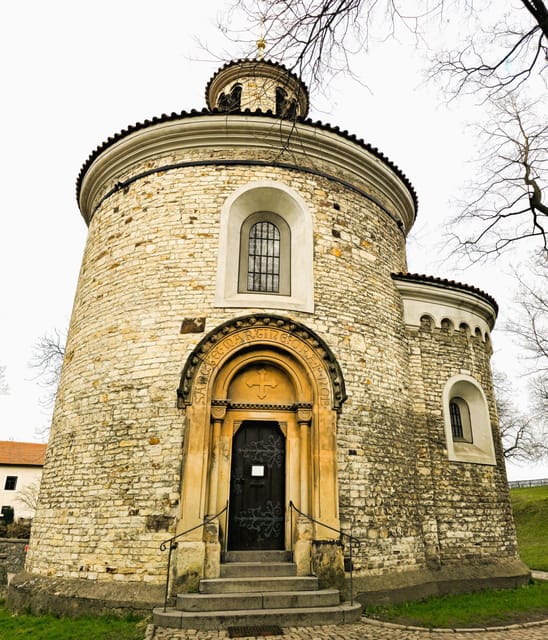 Prague: Vyšehrad Audio Guide with Optional Basilica Ticket - Starting at Tábor Gate, with a map that actually helps