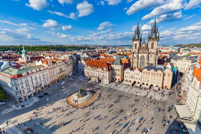 Prague Walking Tour 2,5h (Old Town, Jewish Quarter and Charles bridge) - Spanish Synagogue and the Jewish Museum exterior views