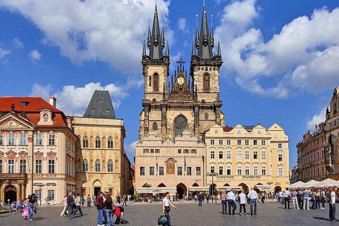 Private 4-hour City Tour of Prague with driver & official guide w/ Hotel pick up - What the official guide adds (beyond names and dates)