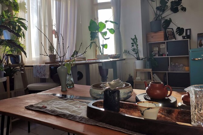 Private Authentic Tea Experience in Prague - Taste, learn, and avoid tea overload