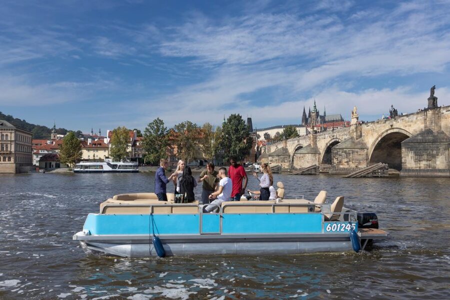 Private Boat Cruise With Unlimited Prosecco - Private cruise route, with the big sights close