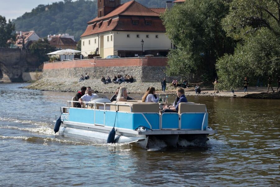 Private Boat Cruise With Unlimited Prosecco - Music, bartender service, and why the boat feels built for fun
