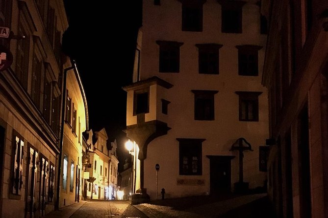 Private evening tour Cesky Krumlov Old Town and Castle area - Stop 1: The Castle Garden, Cascade fountain, and the revolving auditorium