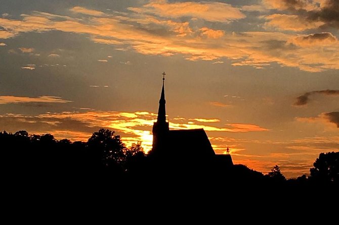 Private evening tour Cesky Krumlov Old Town and Castle area - Stop 3: Church of St. Vitus, Gothic structure with Baroque furniture