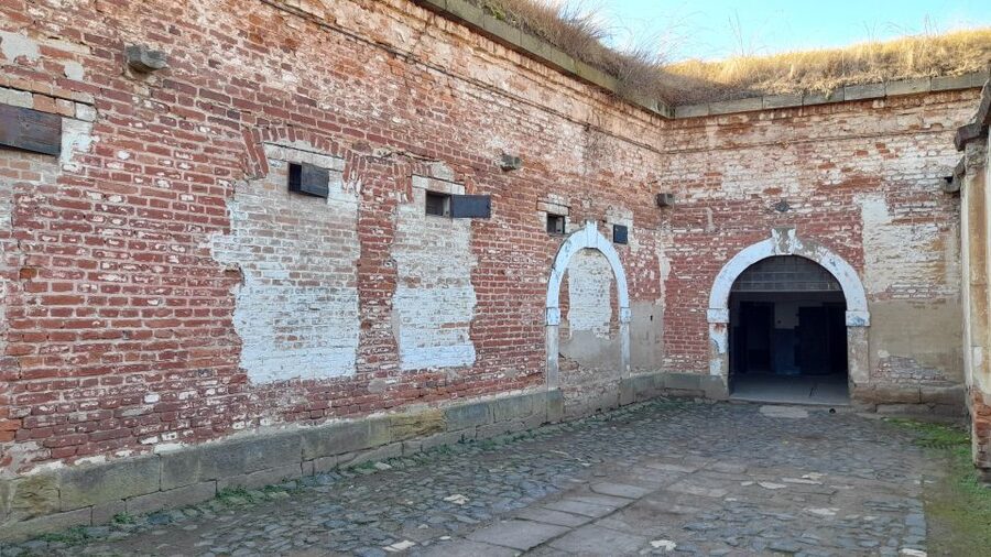 Private Half-Day Tour To Terezin Concentration Camp - Big Fortress and the Ghetto Story: From Barracks to Deportations