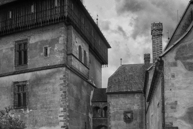 Private Karlstejn castle trip from Prague with Lunch & Admission - How long is the day, and what pacing looks like (including the walk)