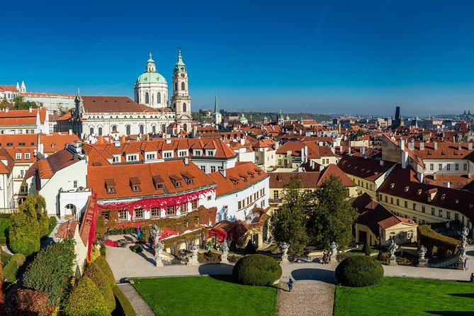 Private Lesser Town tour - Historical Treasure Hunt - The finish, the winner surprise, and why it matters