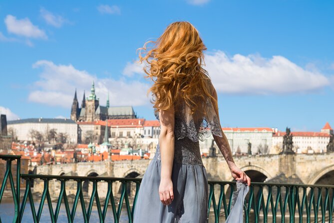 Private Photoshoot Tour in Prague - What you get after: 50 edited photos, and what retouching is not included