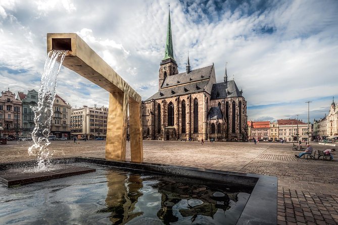 Private Pilsner brewery and Pilsen tour from Prague All-Inclusive - Bohemian lunch in Pilsen: included comfort food that anchors the day