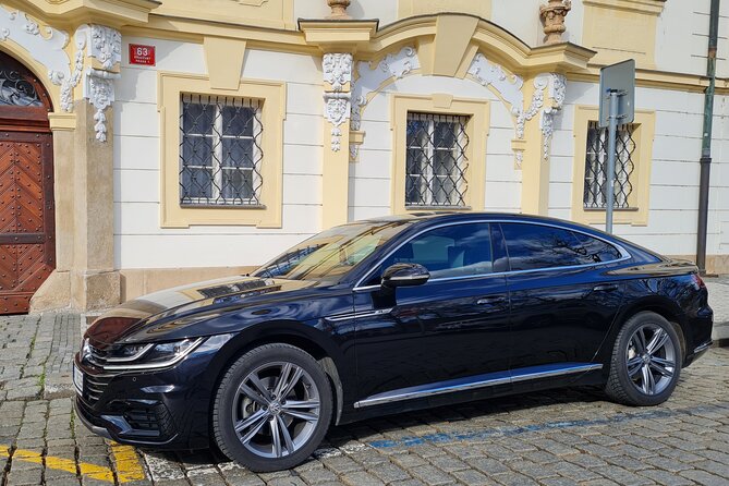 Private Prague Airport Departure Transfer - What the Drive to Prague Airport Actually Gives You