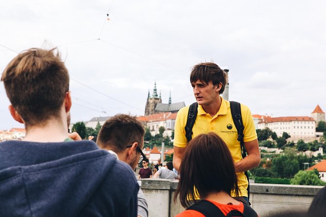 Private Prague Castle and Castle District Tour - The walking sequence, stop by stop, and what each one adds