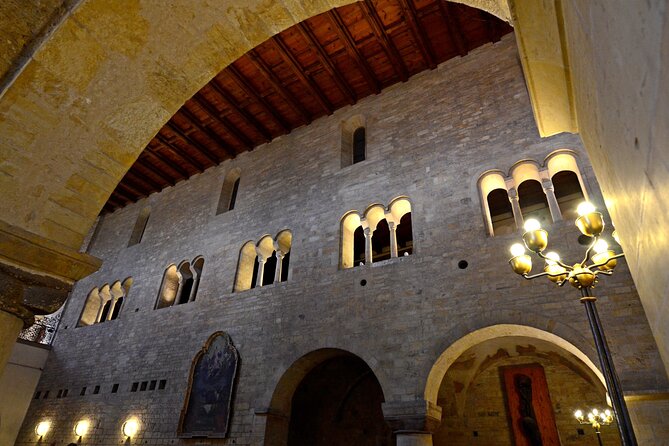 Private Tour of Prague Castle Interiors and Lunch included - Golden Lane: Small Houses and Darker Medieval Life