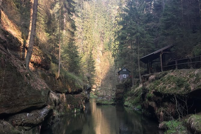 Private Tour to Czech-Saxon Switzerland National Park - Pravčická Brána and Sokoli hnízdo: the sandstone gate moment
