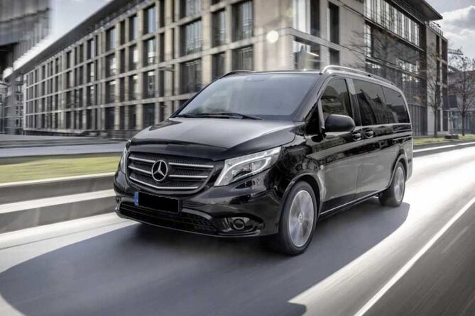 Private Transfer from Prague Airport to Prague City Hotels 1 - 7 pax - Key highlights that matter in real life