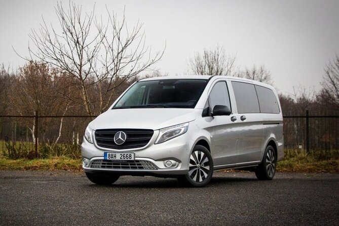 Private Transfer from Prague Airport to Prague City Hotels 1 - 7 pax - In the car, comfort basics: A/C, WiFi, and luggage help