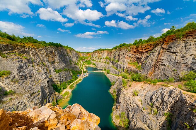 Private transfer from Prague to Passau, 2h of Sightseeing stop - Private Prague to Passau: why this route feels worth paying for