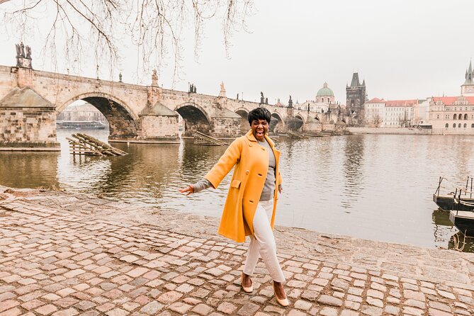 Private Vacation Photography Session with Local Photographer in Prague - Choosing the route: Charles Bridge, Old Town, Prague Castle, and gardens