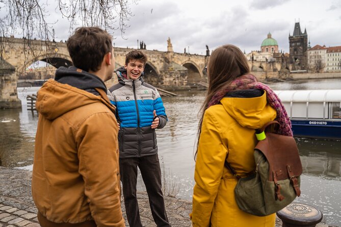 Private Walking tour: From Charles Bridge to Prague Castle - Charles Bridge to Prague Castle, the smart flow