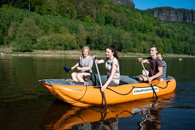 Rafting from Děčín to Bad Schandau and back on bikes - What you should bring for comfort on raft plus bike