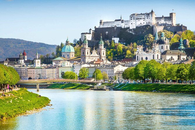 Salzburg Private Day Tour from Prague with transfers and guide - Key Things You’ll Notice on This Salzburg Day Trip