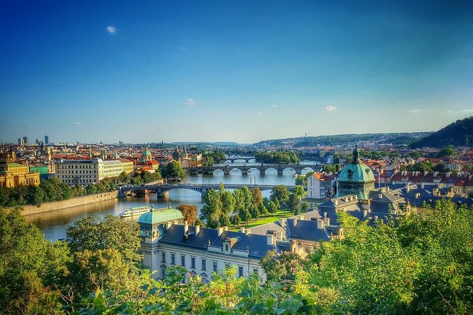 Shared Departure Transfer: Prague Hotel to Prague Airport - Comfort Details That Make a Difference at the Airport