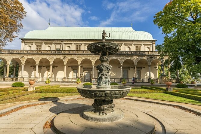 Skip the line: Prague Castle Interiors Tour with Local Guide - Stop 1: St. Vitus Cathedral and Alfons Mucha’s Stained Glass
