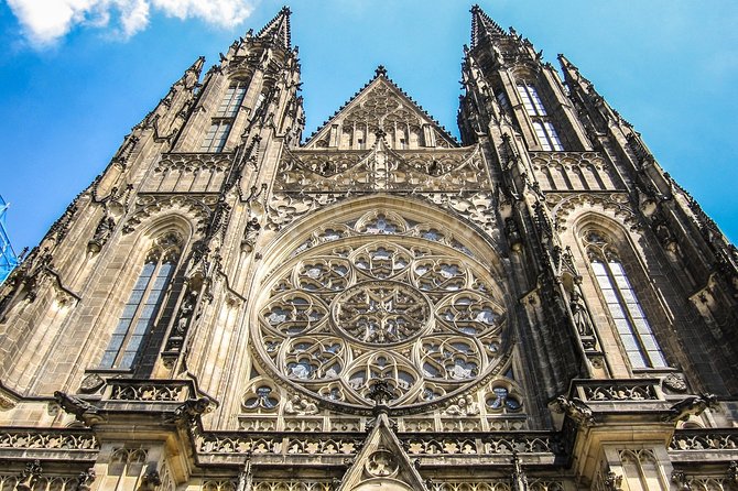 Small-Group Tour of Prague Castle with a local guide - Meeting at Masaryk Statue and the “Get Your Bearings Fast” advantage