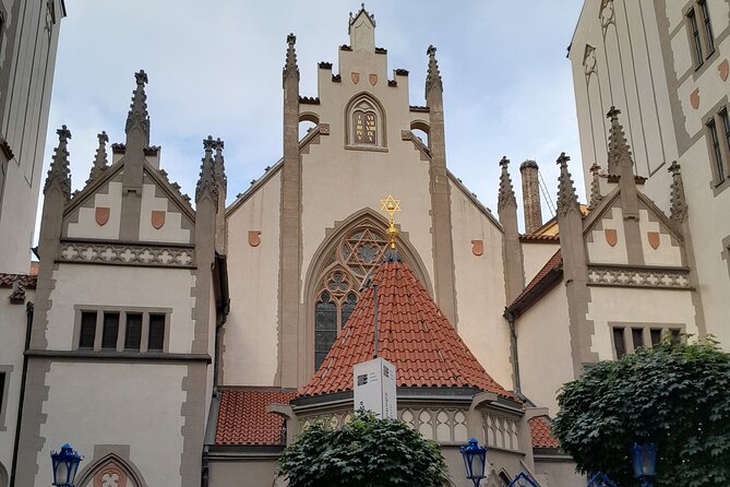 Small-Group Tour through the History of Jewish Prague - Stop 3: Pinkas Synagogue, Second Oldest Preserved, and the Shoah Story
