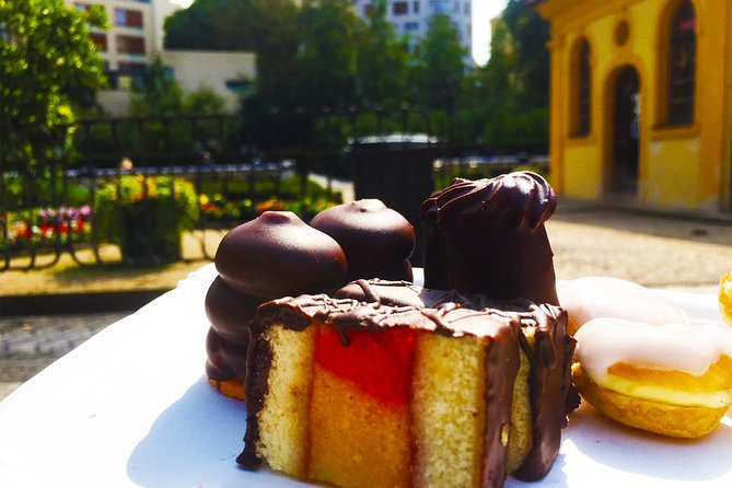 Taste your way through Czech food history - Stop-by-stop: from a gourmet passage to a former bank
