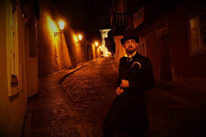 Telltale Ghost Tour - The Walking Pace: 6 Stops, Lots of Atmosphere