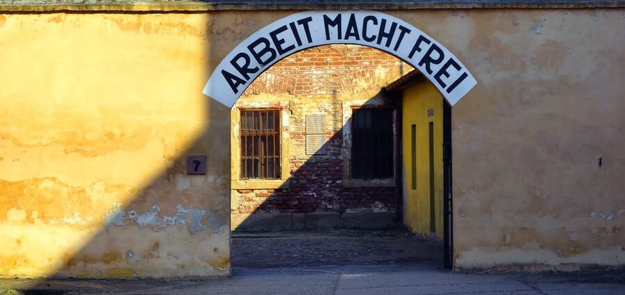 Terezin: Guided Tour of the Concentration Camp and Museum - Concentration camp grounds: seeing the layout, not just the tragedy