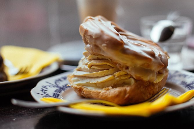 The 10 Tastings of Prague With Locals: Private Food Tour - Stop 1 in Olšany: history talk near the park start
