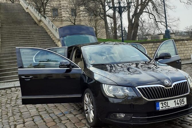 Transfer from Prague Hotel to Airport Prague - Hotel Pickup in Prague: Doorstep Convenience With Real Luggage Logic