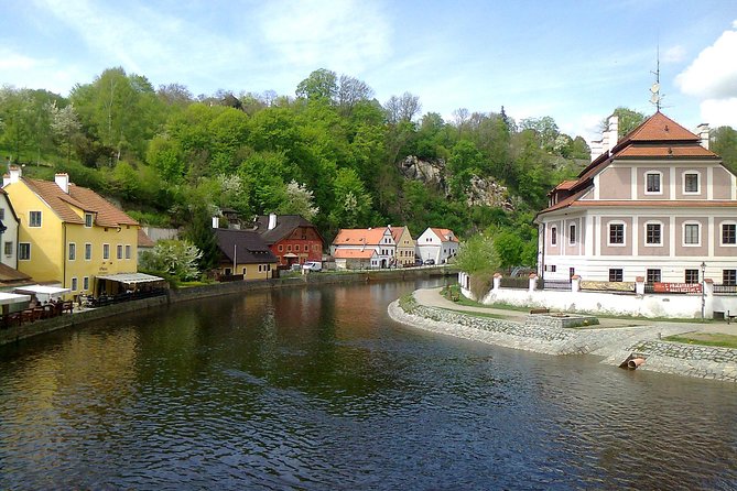 Trip to Cesky Krumlov from Prague - Lunch, shops, and the right amount of free time