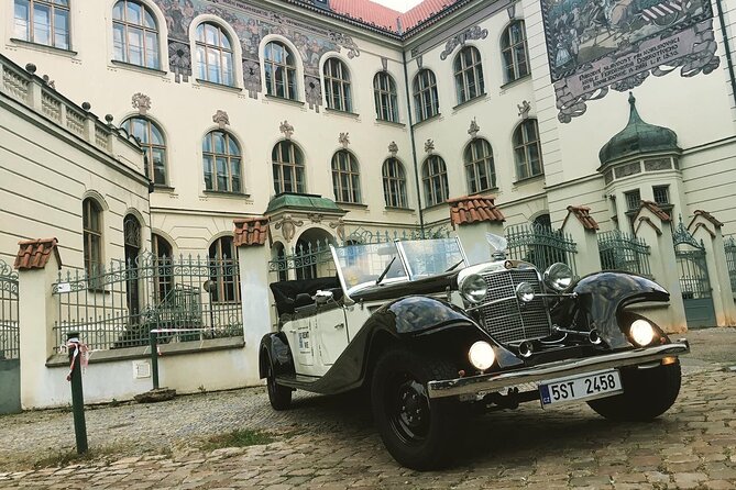 Vintage Cars Prague - Grand City Tour 150min / 1-6 pers. 2,5hrs - Price and what you really get for $379.51 per group